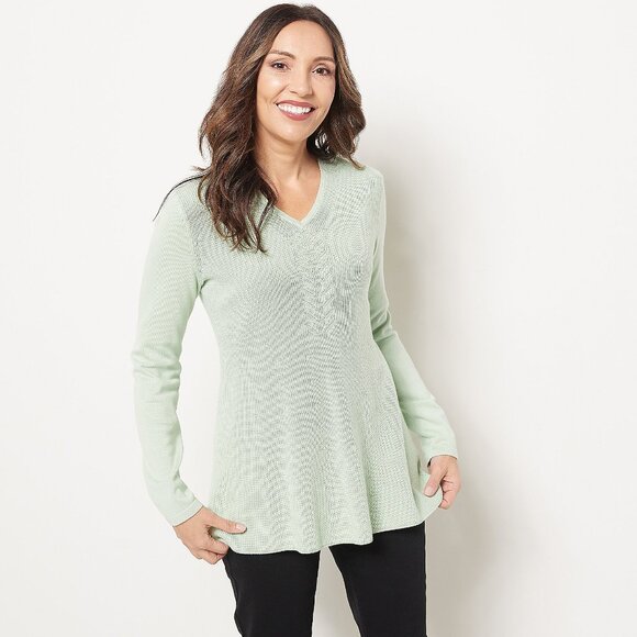 Isaac Mizrahi Live! V-Neck Shaker Stitch Swing Sweater - Aloe (Sz M) a473224 - Picture 4 of 4